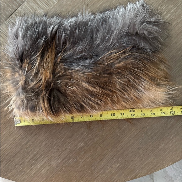 Adrienne Landau Fox Fur Scarf - Picture 6 of 7